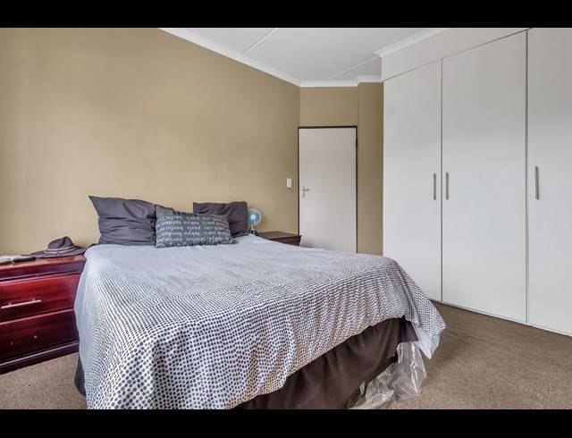 2 BEDROOM APARTMENT FOR SALE IN FERNDALE